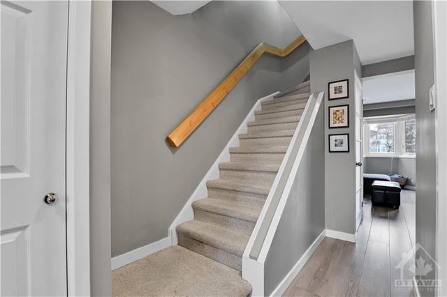 1437 Deavy Way, Townhouse with 3 bedrooms, 2 bathrooms and 3 parking in Ottawa ON | Image 14