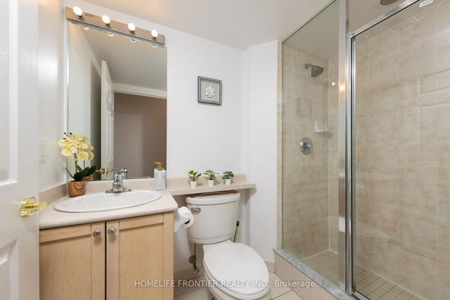 3610 - 23 Hollywood Ave, Condo with 2 bedrooms, 2 bathrooms and 1 parking in Toronto ON | Image 11