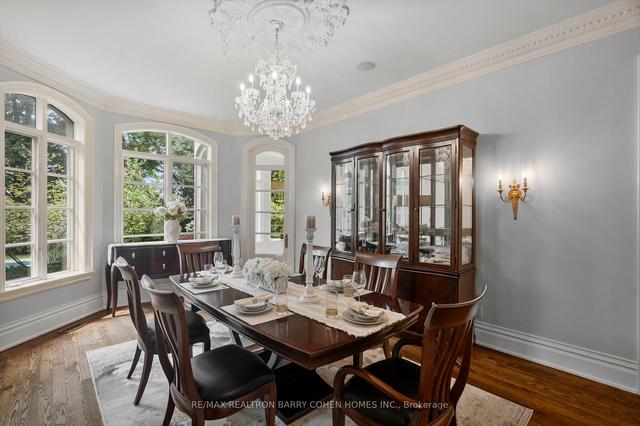 28 Arjay Cres, House detached with 5 bedrooms, 8 bathrooms and 11 parking in Toronto ON | Image 3