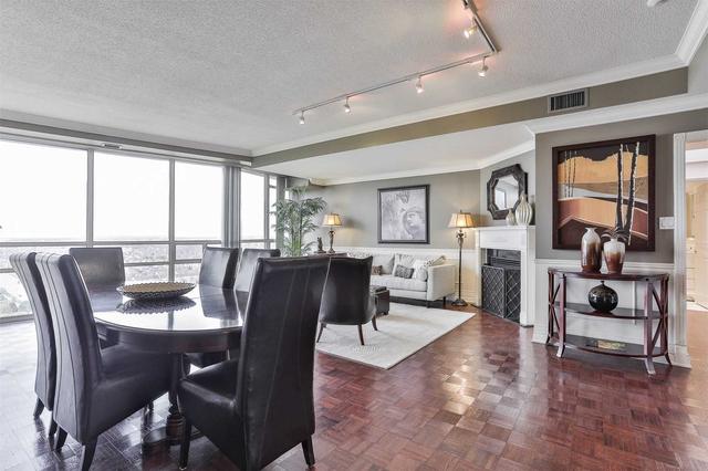 ph10 - 50 Eglinton Ave W, Condo with 2 bedrooms, 2 bathrooms and 2 parking in Mississauga ON | Image 35