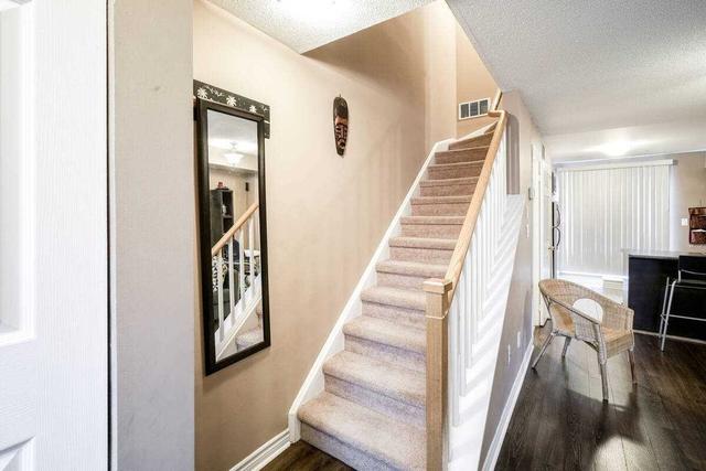 103 - 870 Jane St, Townhouse with 2 bedrooms, 2 bathrooms and 1 parking in Toronto ON | Image 7