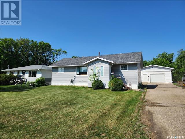 720 Stella Street, House detached with 3 bedrooms, 1 bathrooms and null parking in Grenfell SK | Image 45
