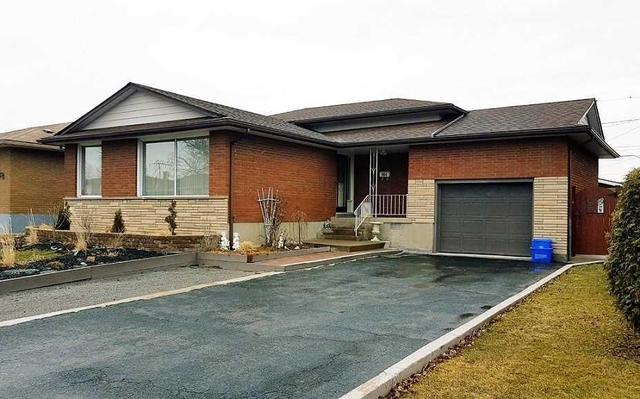 104 St. Andrews Ave, House detached with 3 bedrooms, 2 bathrooms and 5 parking in Welland ON | Image 1