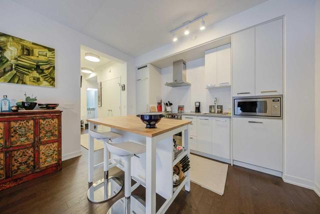S713 - 455 Front St E, Condo with 3 bedrooms, 2 bathrooms and 1 parking in Toronto ON | Image 5