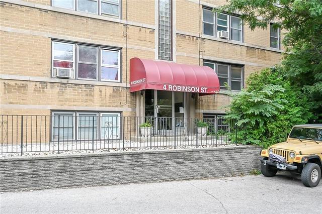 10 - 4 Robinson Street, Condo with 2 bedrooms, 1 bathrooms and null parking in Hamilton ON | Image 3