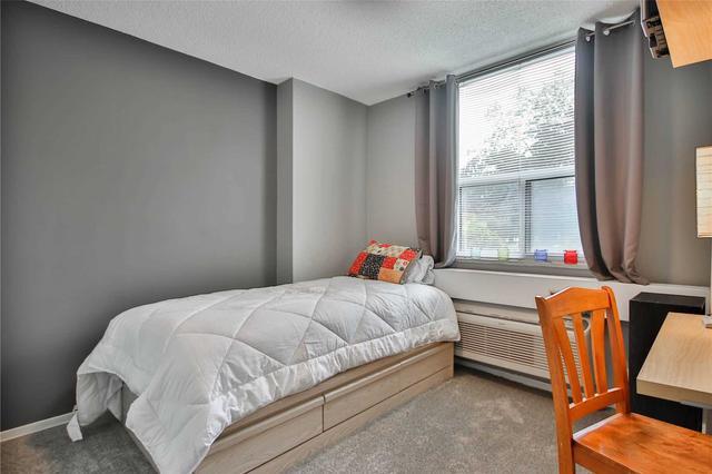 111 - 966 Inverhouse Dr, Condo with 3 bedrooms, 2 bathrooms and 1 parking in Mississauga ON | Image 19