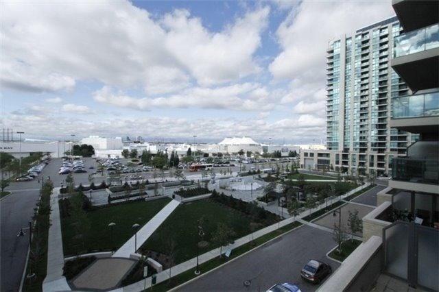 1002 - 225 Sherway Gardens Rd, Condo with 2 bedrooms, 2 bathrooms and 1 parking in Toronto ON | Image 6