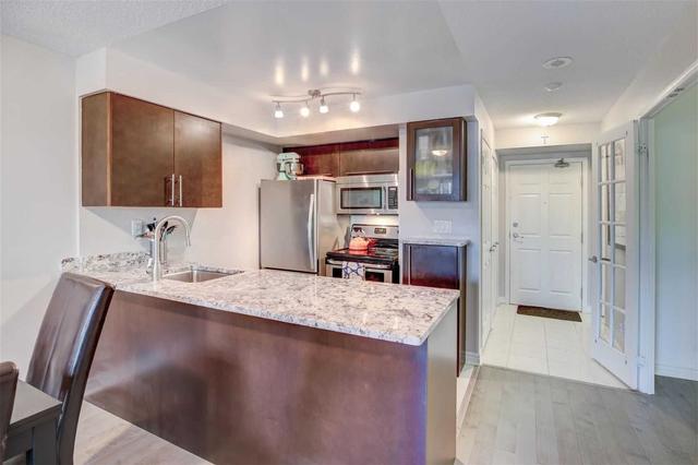 306 - 19 Barberry Pl, Condo with 1 bedrooms, 2 bathrooms and 1 parking in Toronto ON | Image 21