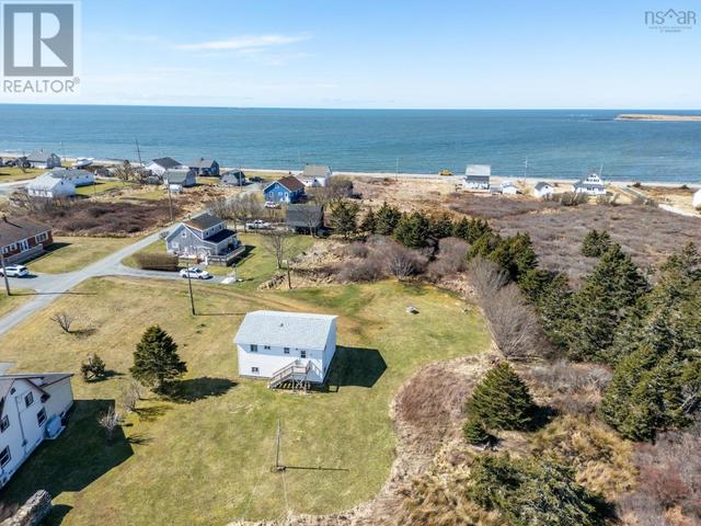 27 Saulnier Lane, House detached with 4 bedrooms, 1 bathrooms and null parking in Yarmouth MD NS | Image 10