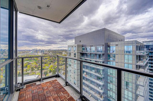 2402 - 32 Forest Manor Rd, Condo with 2 bedrooms, 2 bathrooms and 0 parking in Toronto ON | Image 2