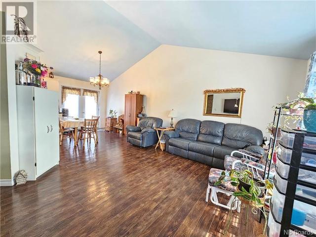 352 Sutherland Brook, House detached with 2 bedrooms, 2 bathrooms and null parking in Drummond P NB | Image 10