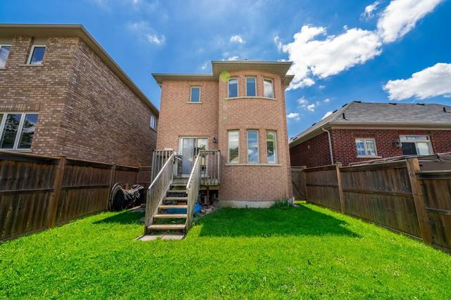 5 Hare Farm Gate, House detached with 3 bedrooms, 3 bathrooms and 4 parking in Whitchurch Stouffville ON | Image 14
