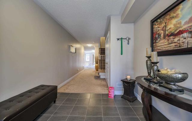 1582 Dusty Dr, House attached with 3 bedrooms, 4 bathrooms and 3 parking in Pickering ON | Image 30