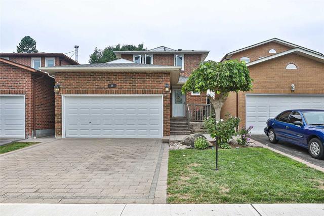 10 Grandhall Crt, House detached with 3 bedrooms, 3 bathrooms and 4 parking in Toronto ON | Image 1