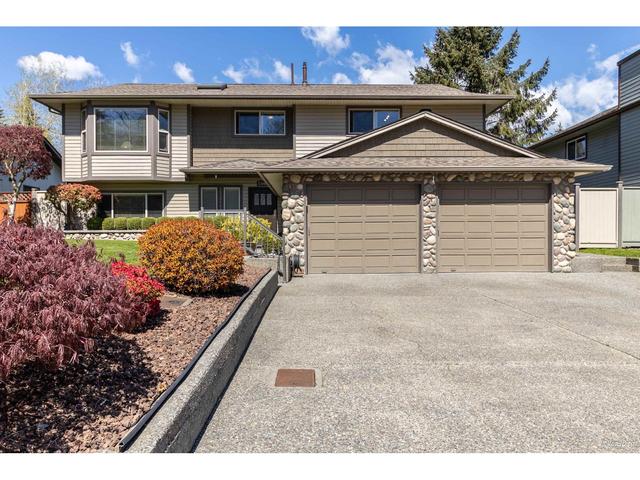 13947 66 Avenue, House detached with 4 bedrooms, 4 bathrooms and 8 parking in Surrey BC | Image 1