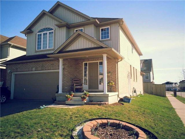 558 St Moritz Ave, House detached with 4 bedrooms, 4 bathrooms and 4 parking in Waterloo ON | Image 2