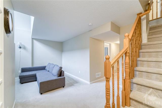 317 Galston Private, House attached with 2 bedrooms, 2 bathrooms and 1 parking in Ottawa ON | Image 15