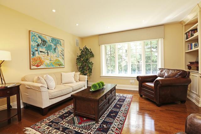 7 Purling Pl, House detached with 3 bedrooms, 5 bathrooms and 6 parking in Toronto ON | Image 7