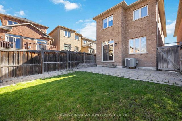 10 Woodville Dr, House detached with 4 bedrooms, 4 bathrooms and 4 parking in Vaughan ON | Image 28