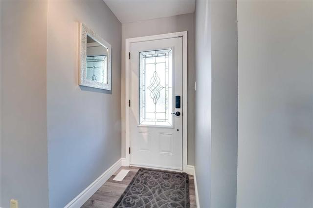 102 Waterloo St, House detached with 2 bedrooms, 2 bathrooms and 4 parking in Brantford ON | Image 9
