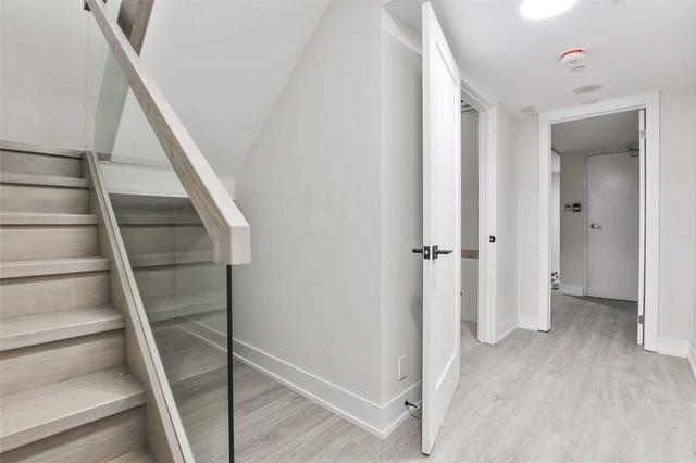 th6 - 2067 Lake Shore Blvd W, Townhouse with 3 bedrooms, 2 bathrooms and 1 parking in Toronto ON | Image 26