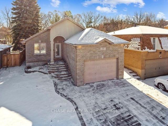 35 Adelaide St, House detached with 3 bedrooms, 3 bathrooms and 6 parking in Barrie ON | Image 28