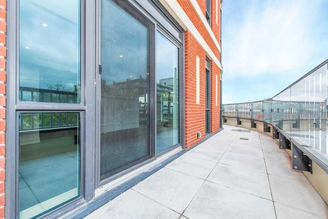 303 - 1700 Avenue Rd, Condo with 3 bedrooms, 3 bathrooms and 2 parking in Toronto ON | Image 17