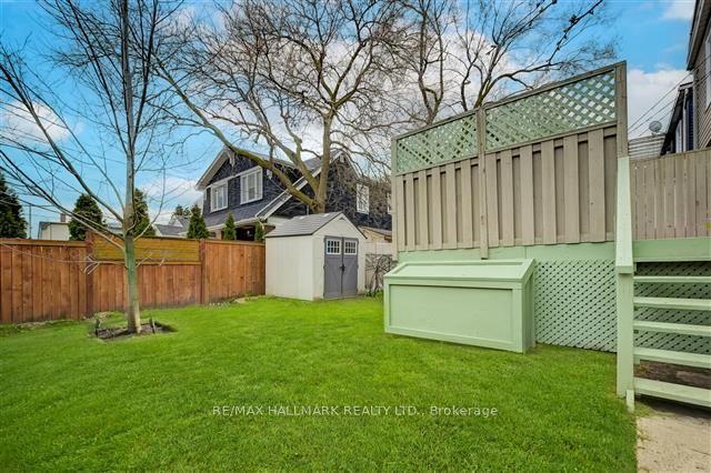 155 Westwood Ave, House semidetached with 3 bedrooms, 2 bathrooms and 1 parking in Toronto ON | Image 32