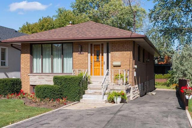 931 Aviation Rd, House detached with 3 bedrooms, 2 bathrooms and 4 parking in Mississauga ON | Image 1