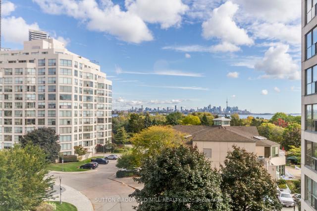 525 - 2267 Lake Shore Blvd W, Condo with 1 bedrooms, 2 bathrooms and 1 parking in Toronto ON | Image 19