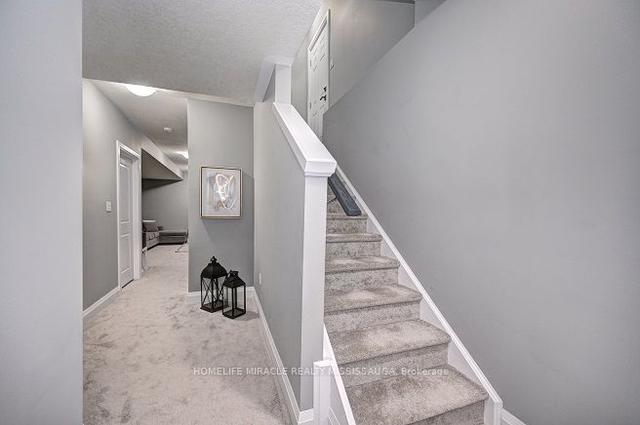 302 Raspberry Pl, House detached with 4 bedrooms, 4 bathrooms and 4 parking in Waterloo ON | Image 27