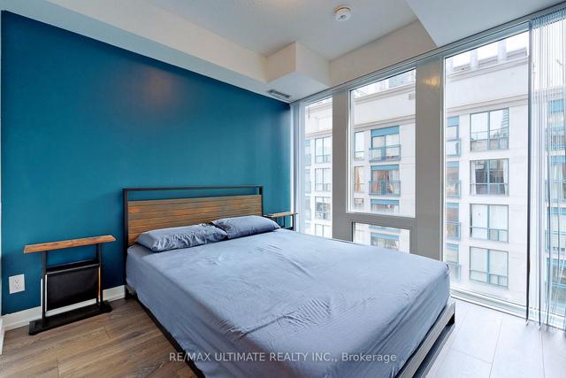 1012 - 60 Shuter St, Condo with 1 bedrooms, 2 bathrooms and 0 parking in Toronto ON | Image 9