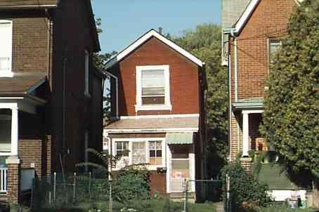 163 Jones Ave, House detached with 2 bedrooms, 1 bathrooms and 2 parking in Toronto ON | Image 1