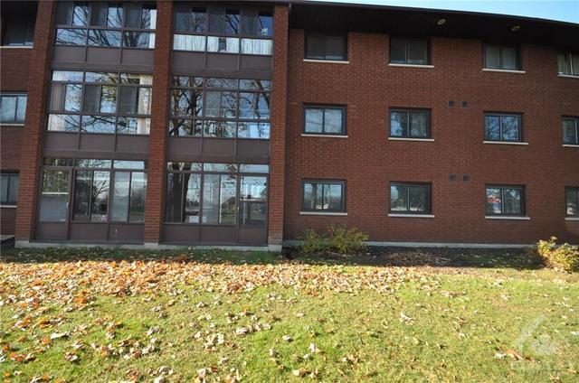 104 - 15 Findlay Avenue, Condo with 2 bedrooms, 1 bathrooms and 1 parking in Carleton Place ON | Image 28