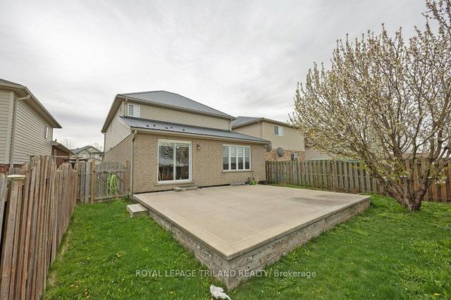 2340 Meadowgate Blvd, House detached with 4 bedrooms, 4 bathrooms and 4 parking in London ON | Image 31