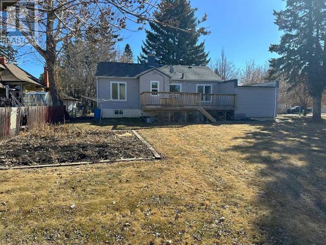 5326 C&E Trail, House detached with 3 bedrooms, 2 bathrooms and 3 parking in Lacombe AB | Image 2