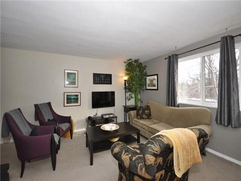 302 - 49 Park Ave, Condo with 1 bedrooms, 1 bathrooms and 1 parking in Halton Hills ON | Image 2