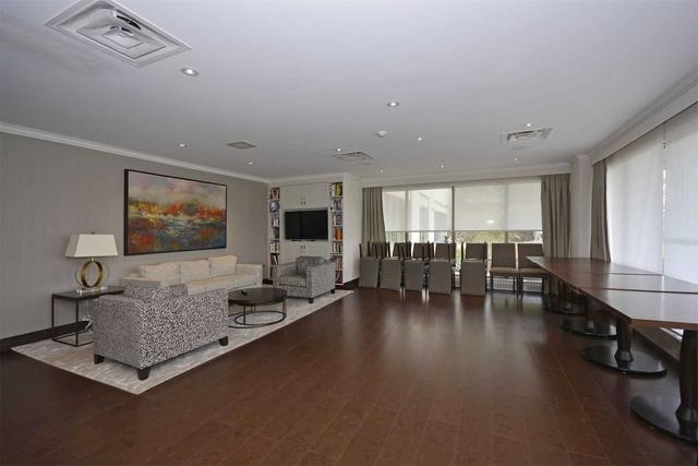 1005 - 61 St Clair Ave W, Condo with 2 bedrooms, 2 bathrooms and 2 parking in Toronto ON | Image 21