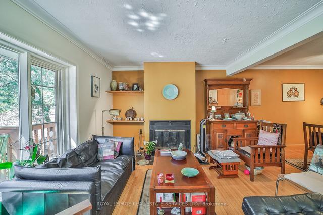 12 Valleymede Rd, House detached with 4 bedrooms, 3 bathrooms and 3 parking in Toronto ON | Image 31