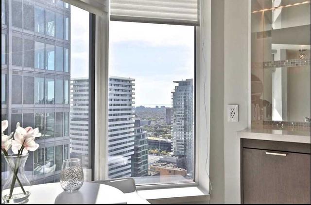 3011 - 155 Yorkville Ave, Condo with 1 bedrooms, 1 bathrooms and 0 parking in Toronto ON | Image 5
