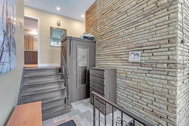 12 Alamosa Dr, House detached with 4 bedrooms, 4 bathrooms and 8 parking in Toronto ON | Image 34