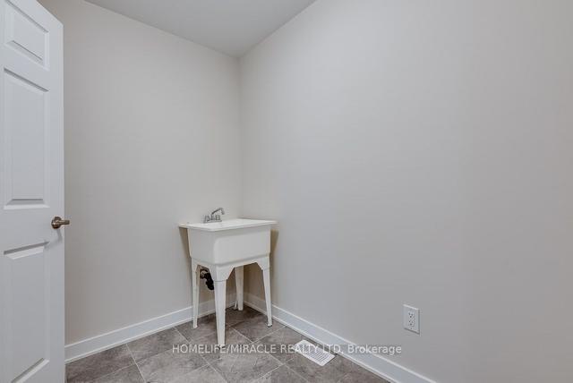 1021 Showman St E, House detached with 4 bedrooms, 3 bathrooms and 3 parking in Ottawa ON | Image 22