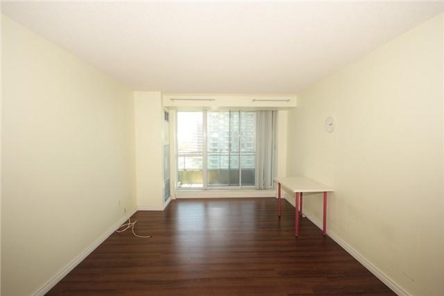1002 - 39 Pemberton Ave, Condo with 2 bedrooms, 2 bathrooms and 1 parking in Toronto ON | Image 2