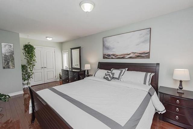 1468 Sixth Line, House detached with 2 bedrooms, 2 bathrooms and 6 parking in Oakville ON | Image 7