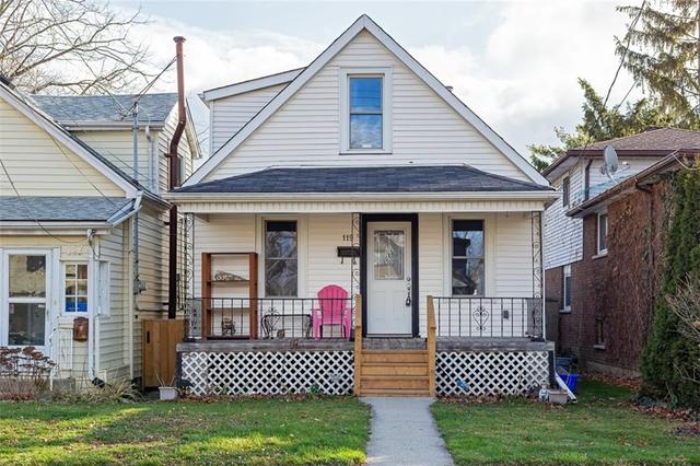 119 East 24th Street, House detached with 3 bedrooms, 1 bathrooms and 1 parking in Hamilton ON | Image 2