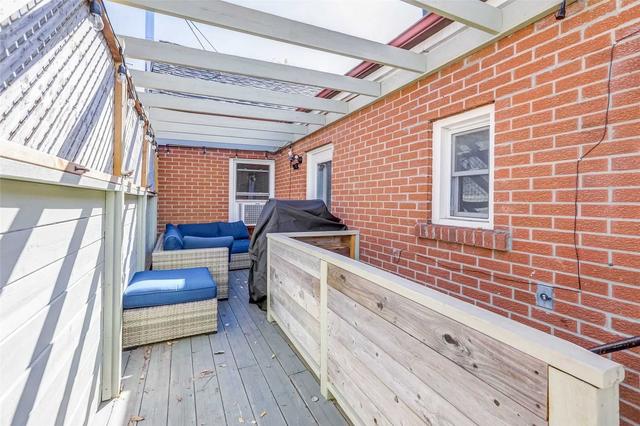 16 Crocker Ave, House semidetached with 1 bedrooms, 2 bathrooms and 0 parking in Toronto ON | Image 20