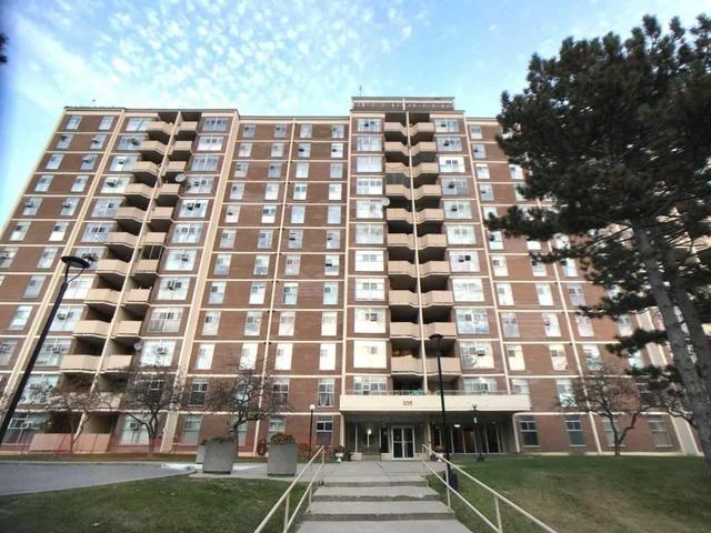 404 - 335 Driftwood Ave, Condo with 2 bedrooms, 1 bathrooms and 1 parking in Toronto ON | Image 1