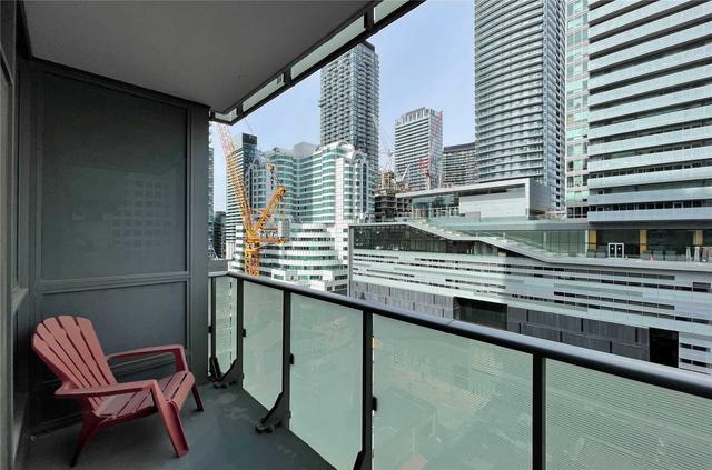 1012 - 8 Mercer St, Condo with 1 bedrooms, 1 bathrooms and 0 parking in Toronto ON | Image 15