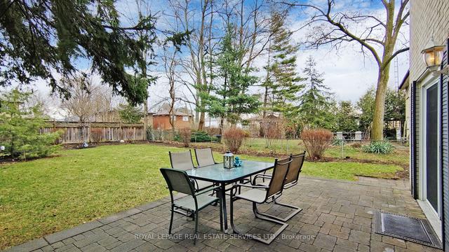 1435 Leda Ave, House detached with 4 bedrooms, 3 bathrooms and 6 parking in Mississauga ON | Image 25