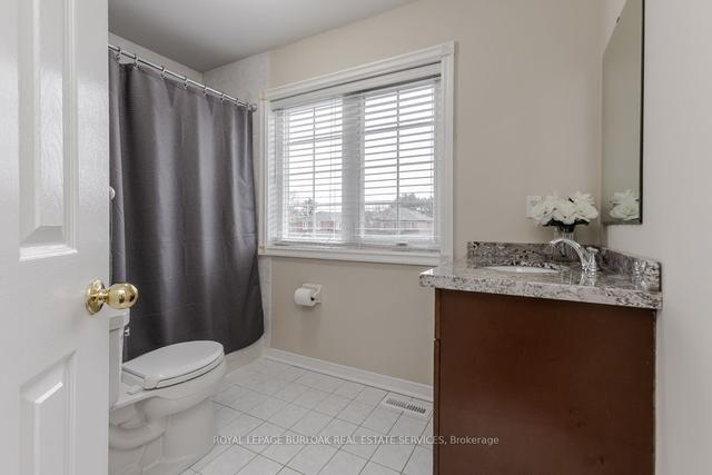 573 Phoebe Cres, House detached with 3 bedrooms, 3 bathrooms and 4 parking in Burlington ON | Image 22